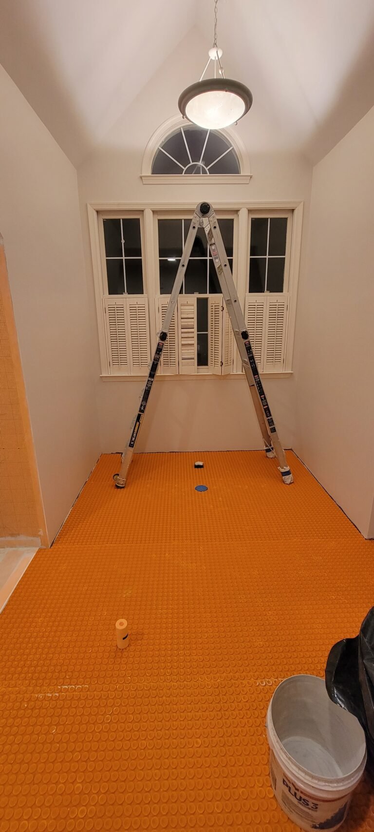 Bathroom before renovation